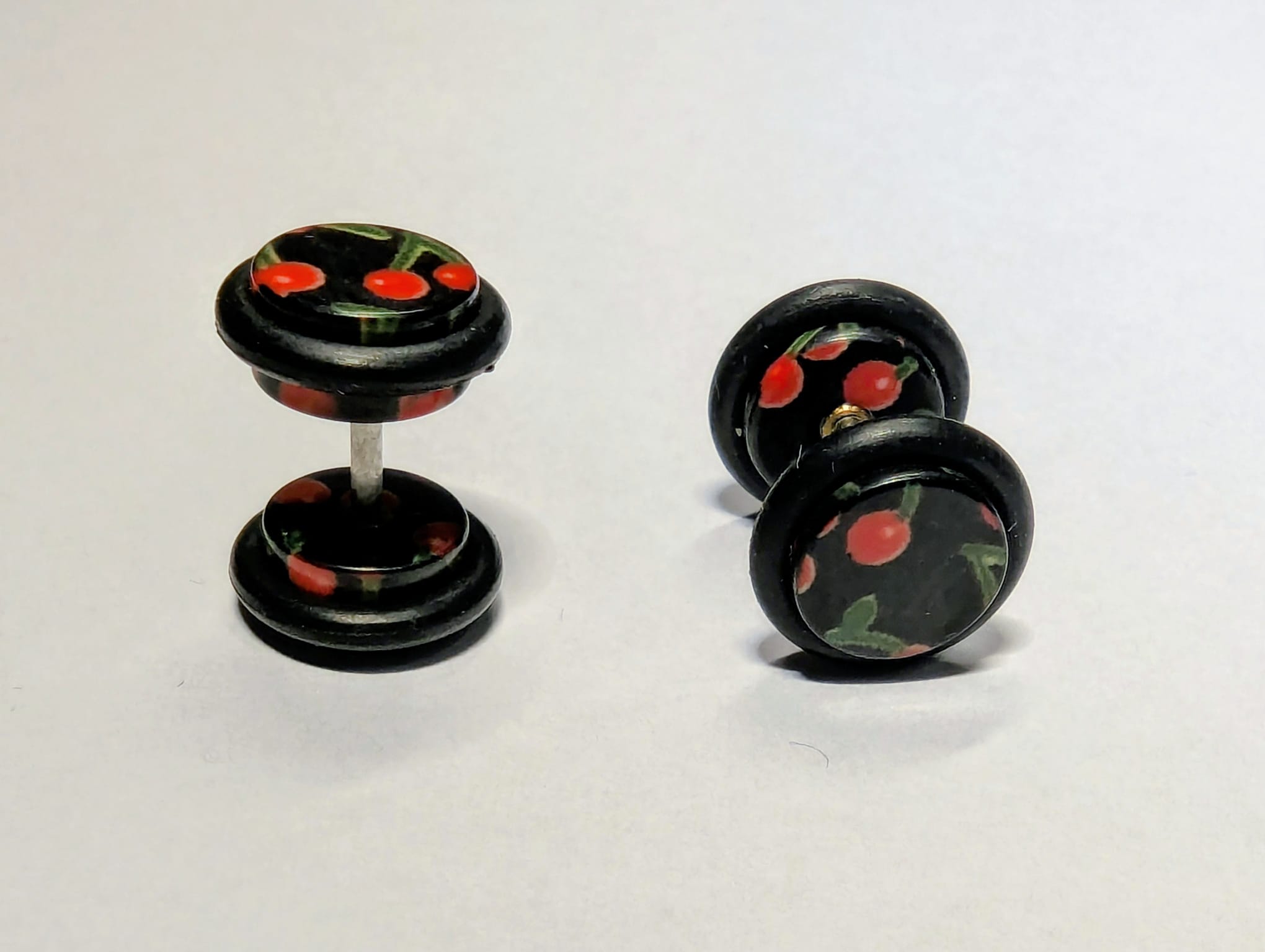 Fake Plugs